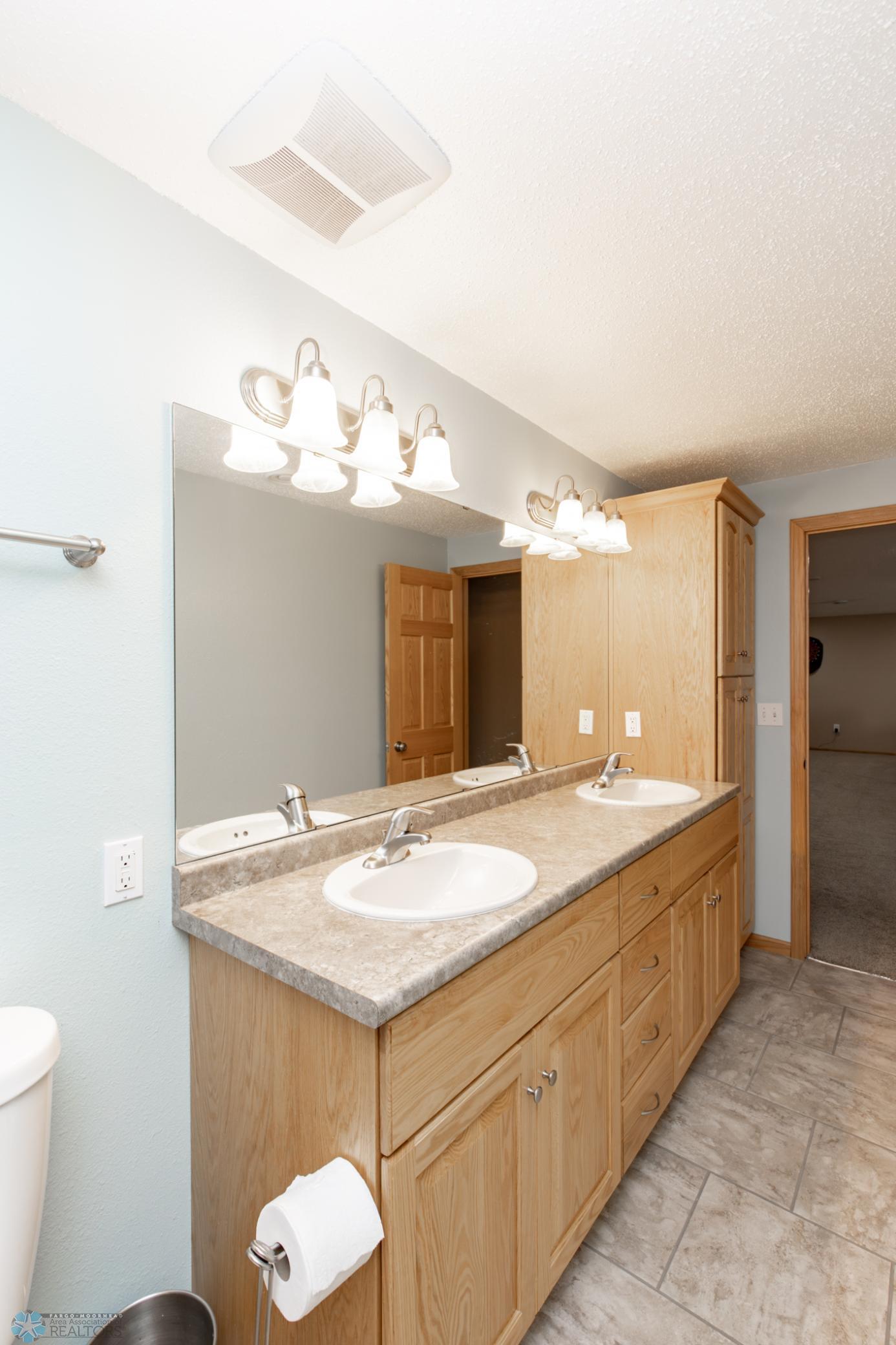 Bathroom 3 - 3/4