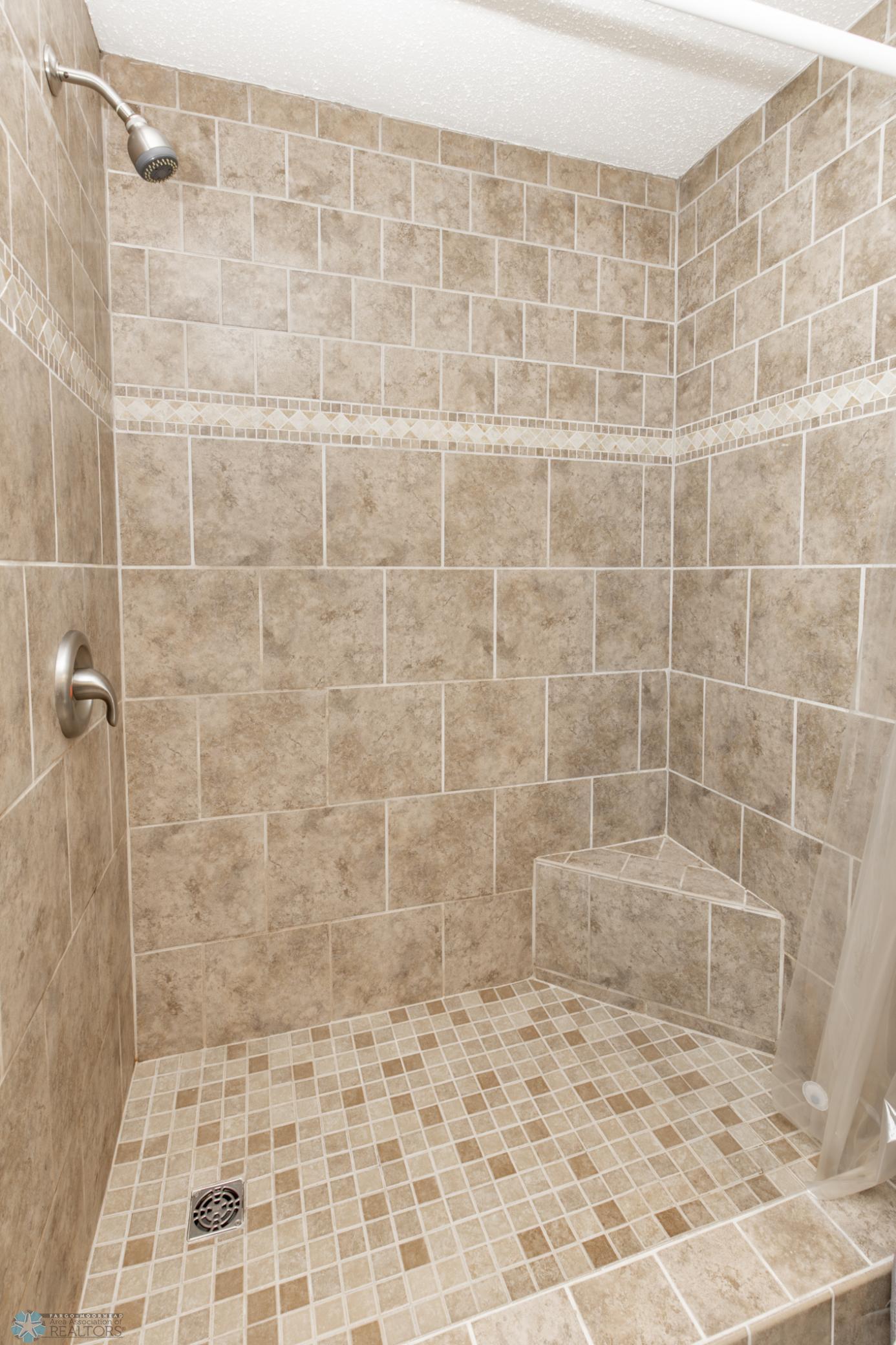 Bathroom 3 - 3/4