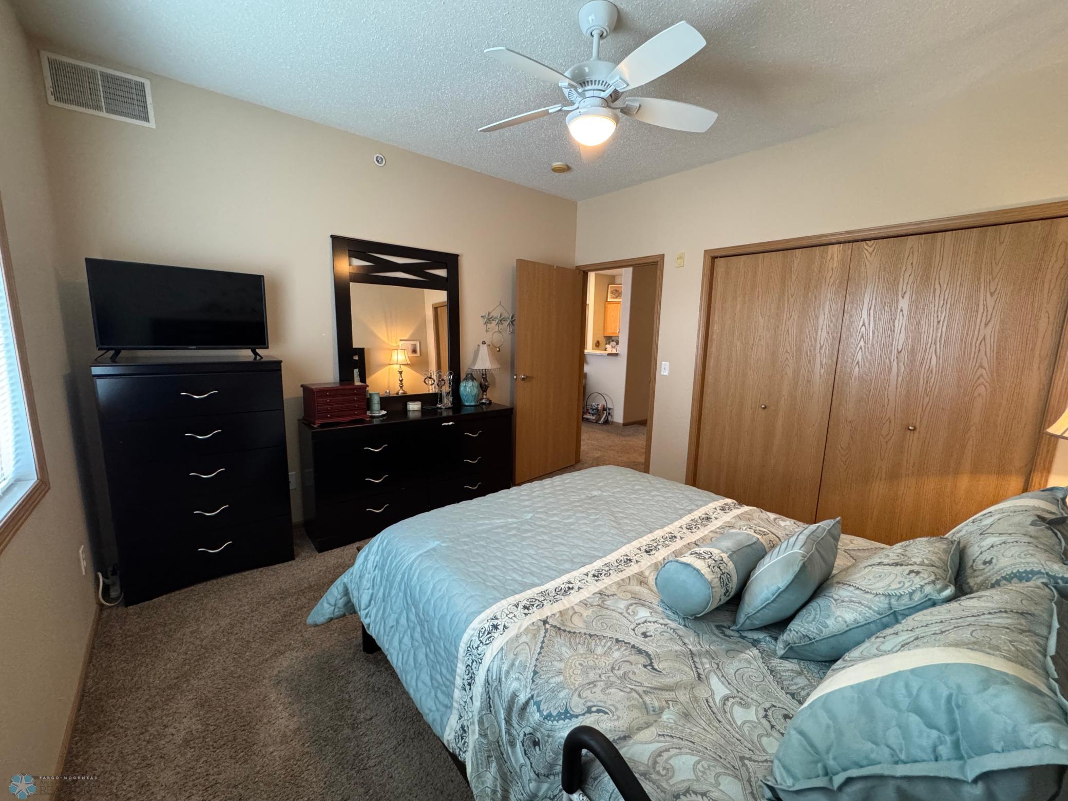 Bedroom2