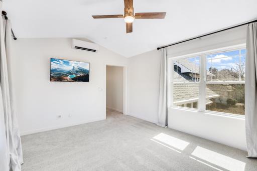 The temperature in the ownerâs suite can be controlled independently of the rest of the home.