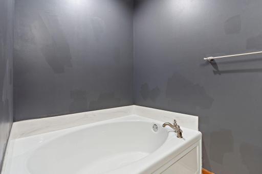 5505 Elm Grove Court, Minneapolis, MN 55428