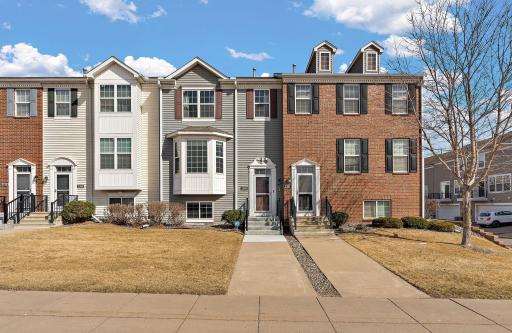 5505 Elm Grove Court, Minneapolis, MN 55428