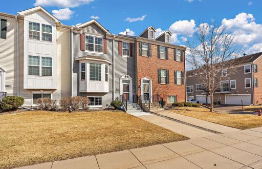 5505 Elm Grove Court, Minneapolis, MN 55428