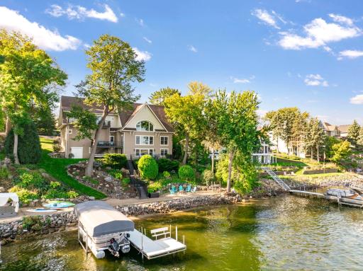 Spectacular lakefront home on Lower Prior Lake