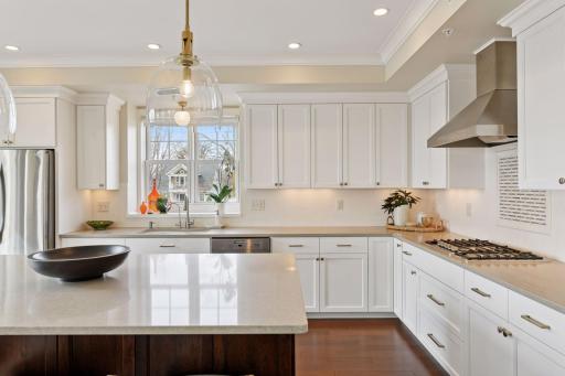415 Indian Mound Street, 301, Wayzata, MN 55391