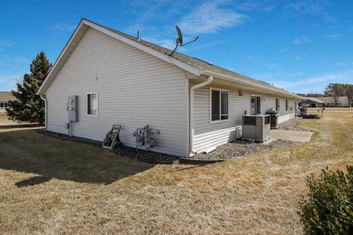 1011 W Ridge Court, 17, New Richmond, WI 54017