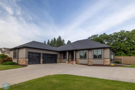 4109 66 Street S, Fargo, ND 58104