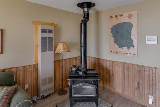 Add warmth to those chilly nights with the classic free-standing stove