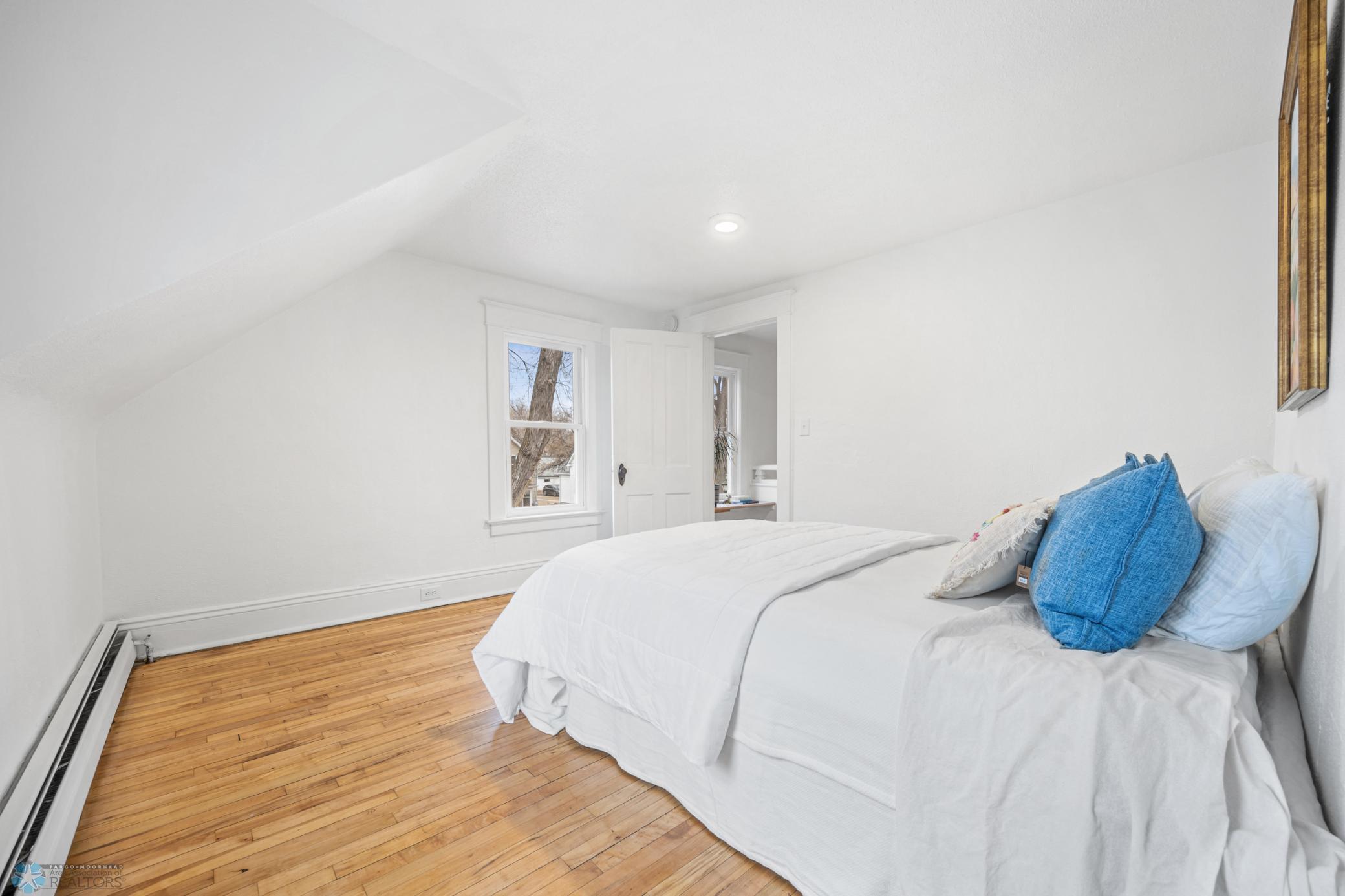 3rd bedroom up