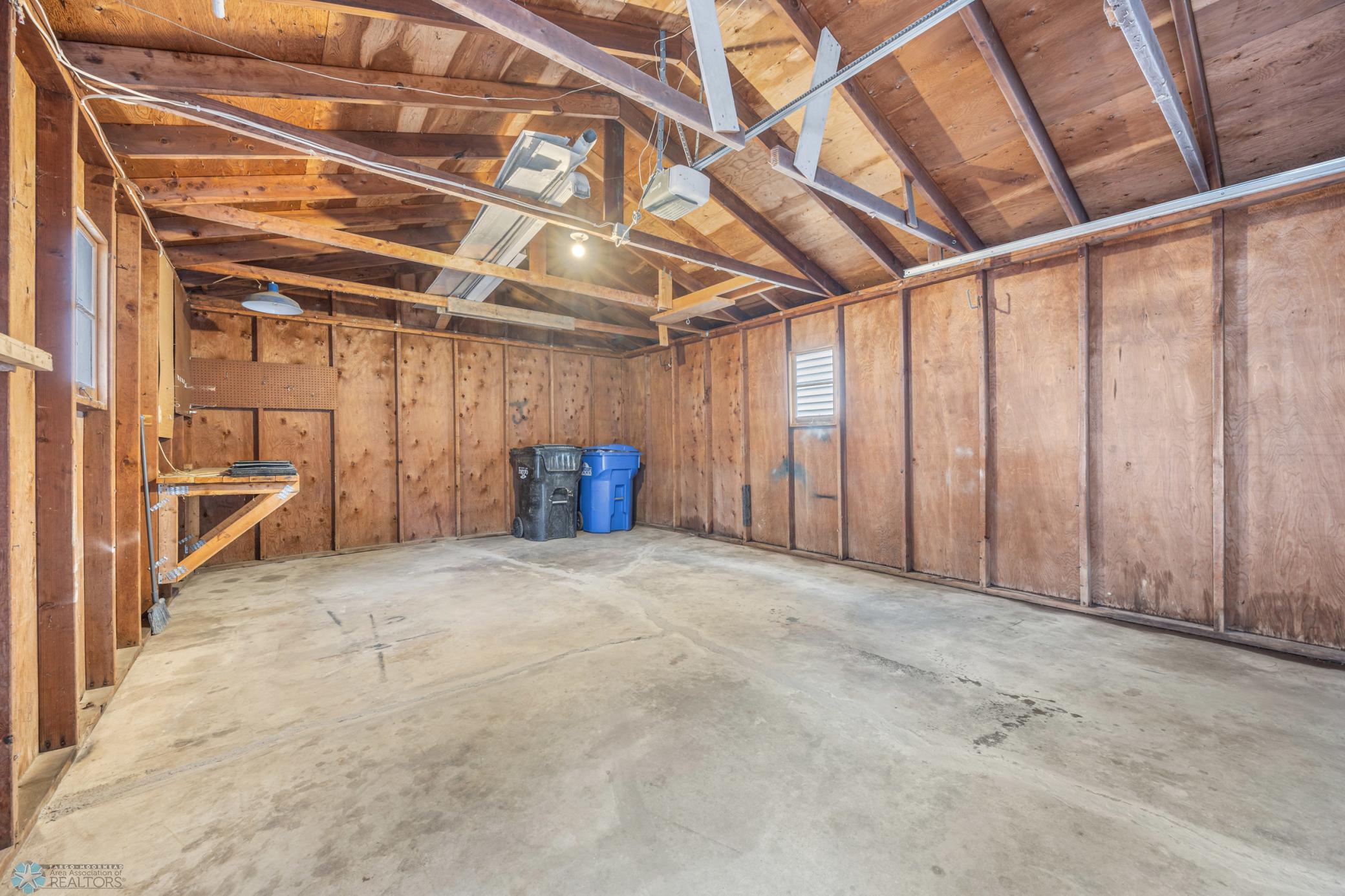 Oversized garage