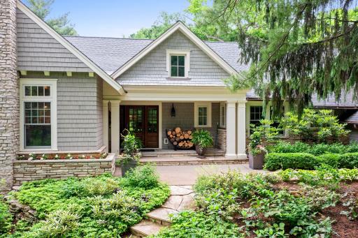 Charm abounds with this understated entry!