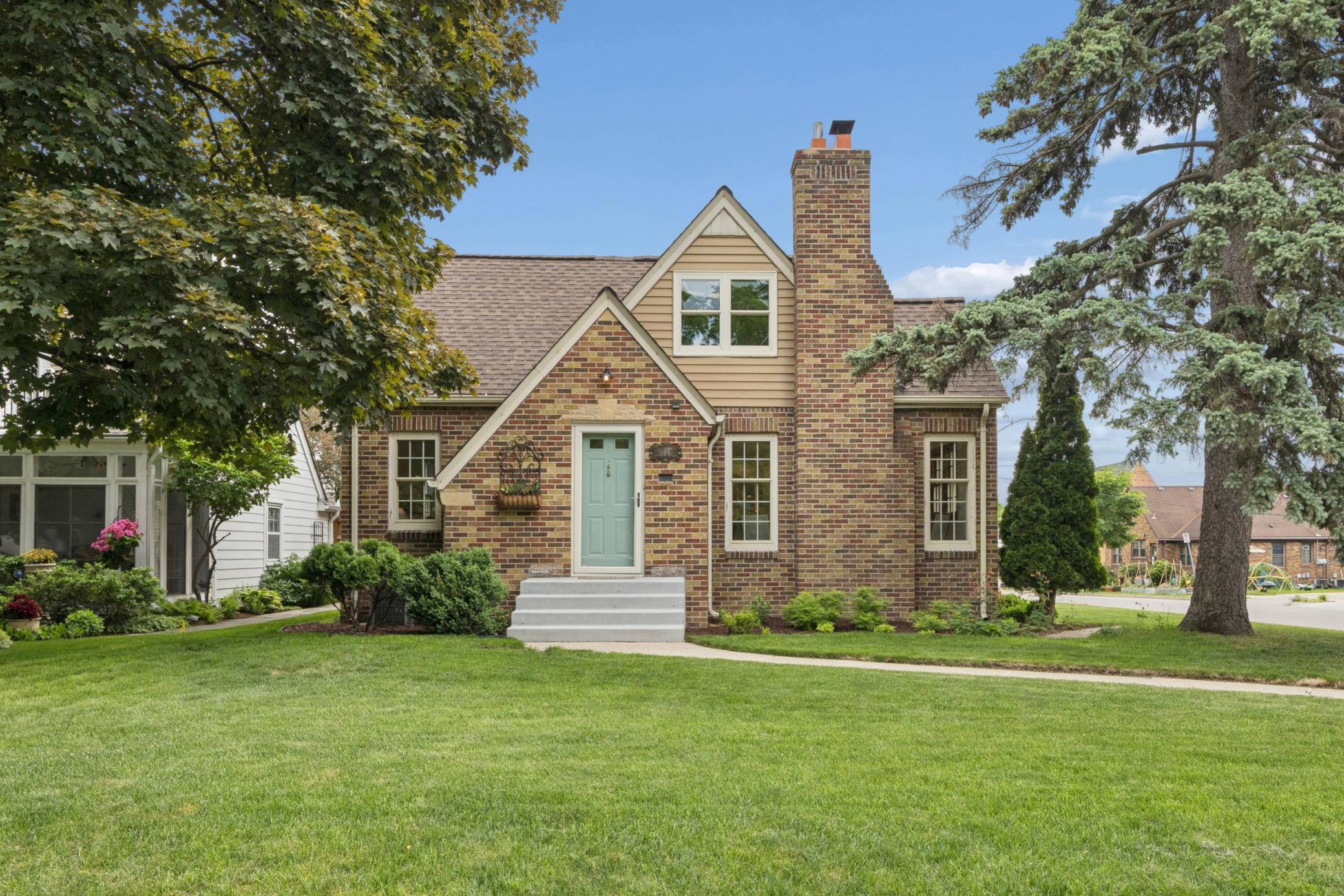 Gorgeous corner lot.