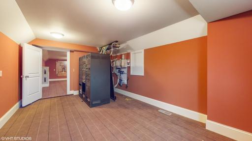 2845 Watertown Road, Orono, MN 55356