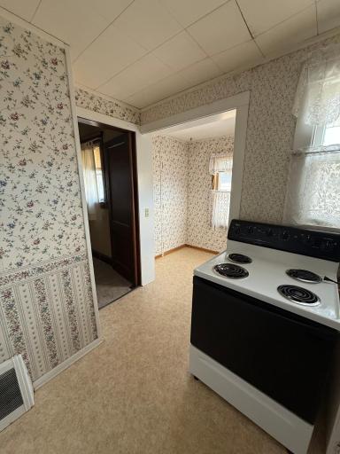 Photo for 620 and 618 Main Avenue N, Thief River Falls, MN 56701 - Listing #6691651 620 and 618 Main Avenue N, Thief River Falls, MN 56701
