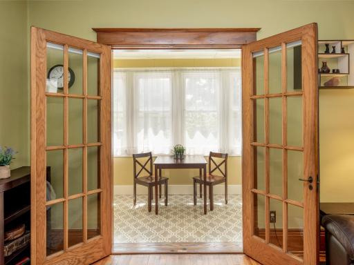 Front sunroom.