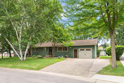 HERE IT IS! Looking for a move-in- ready starter home? Look no further! Very well maintained Rambler with 3 bedrooms on the main level!