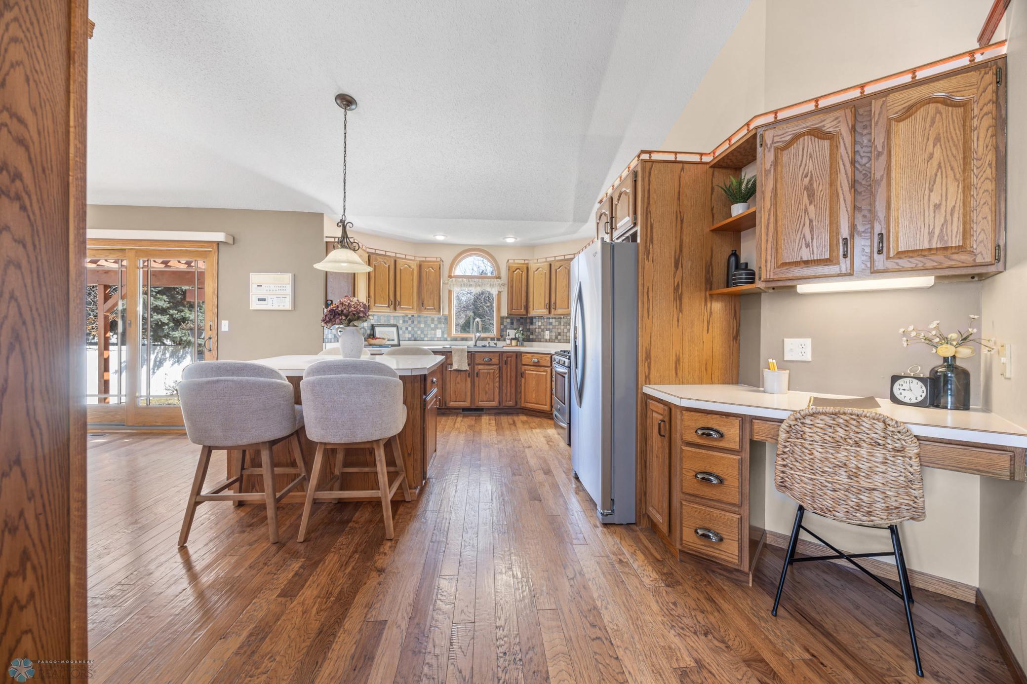 Kitchen - Desk/Drop Zone
