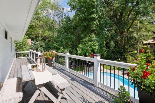 6621 Sally Lane, Edina, MN 55439