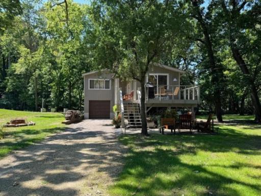 27921 Greens Point Road, Red Wing, MN 55066
