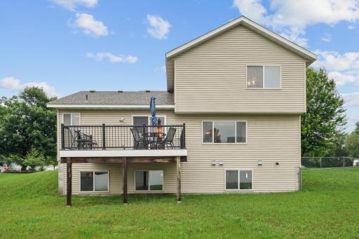 579 Maple Knoll Circle NW, Saint Michael, MN 55376