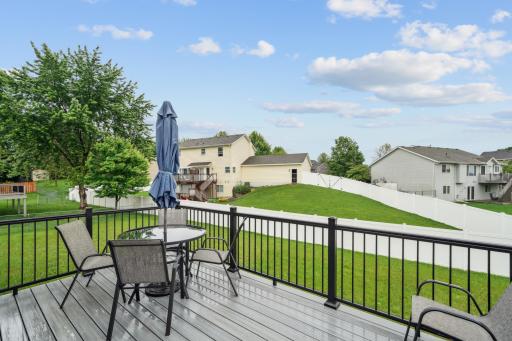 579 Maple Knoll Circle NW, Saint Michael, MN 55376