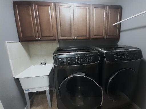 Upper level laundry with Samsung smart appliances