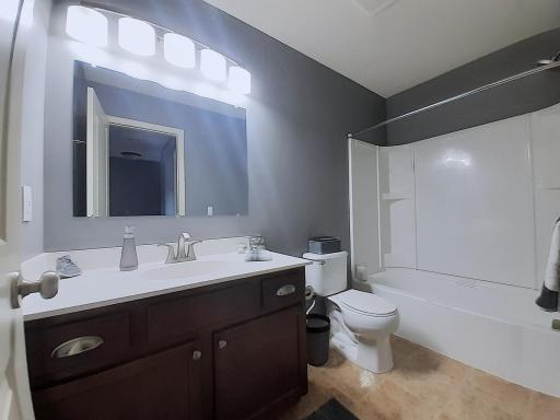 7004 151st Street, Savage, MN 55378