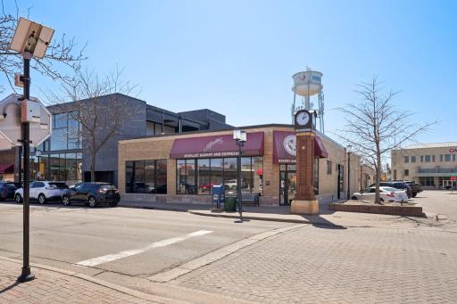 2949 Ewing Avenue N, Minneapolis, MN 55422