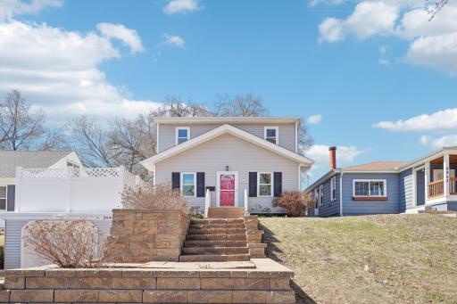 2949 Ewing Avenue N, Minneapolis, MN 55422