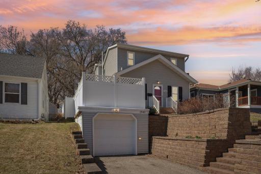 2949 Ewing Avenue N, Minneapolis, MN 55422