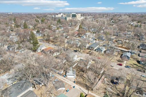 2949 Ewing Avenue N, Minneapolis, MN 55422