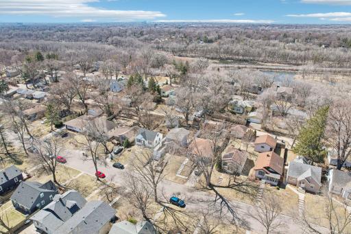 2949 Ewing Avenue N, Minneapolis, MN 55422