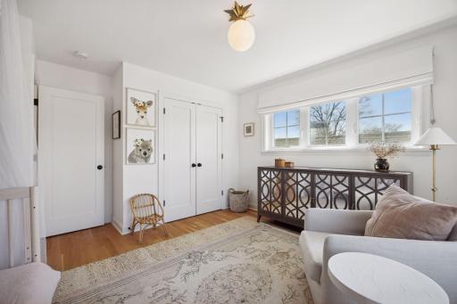 3917 Ewing Avenue S, Minneapolis, MN 55410