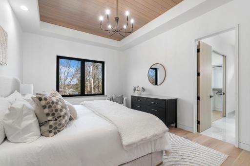 6468 Kurtz Lane, Eden Prairie, MN 55346