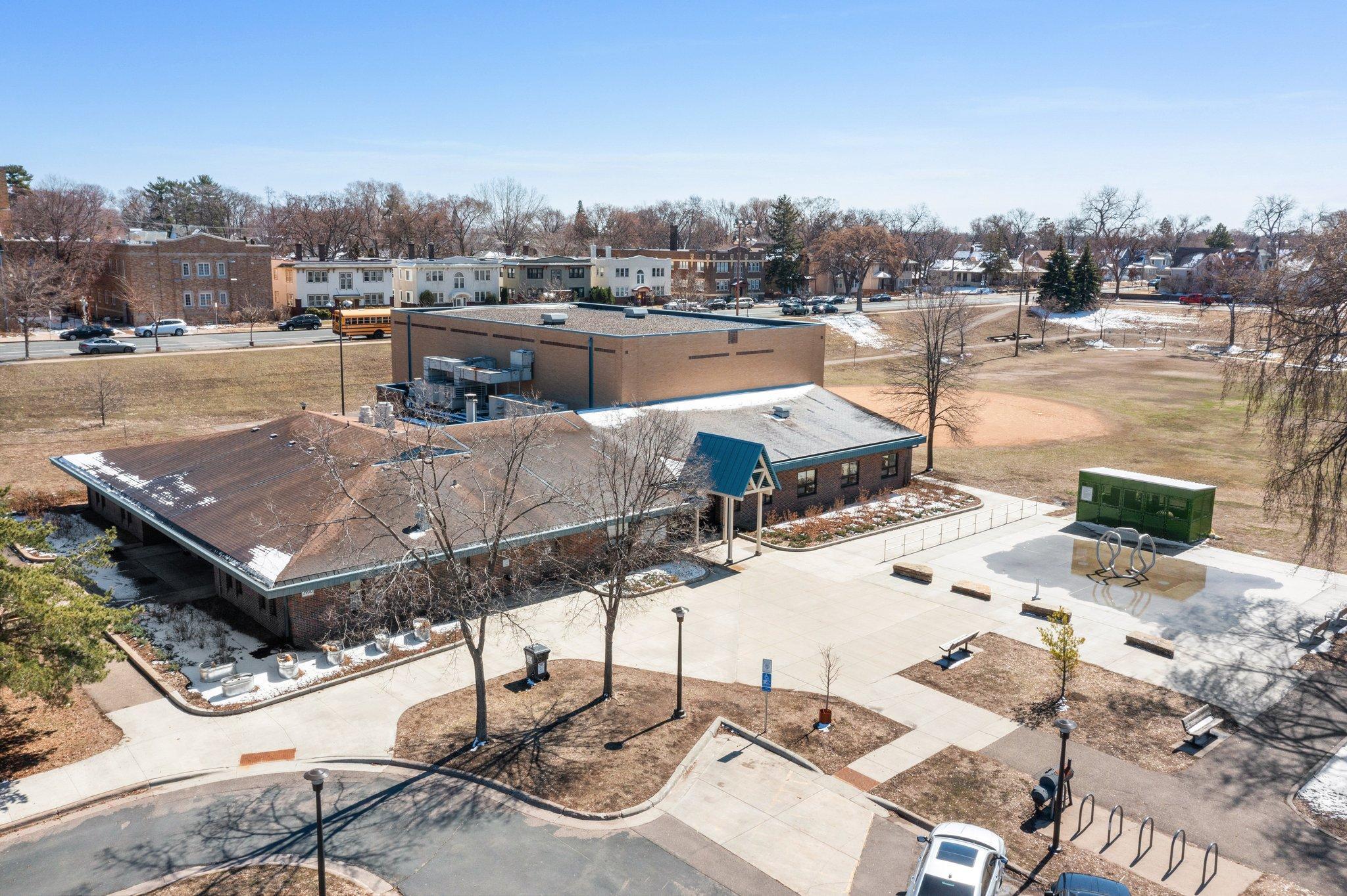 Phelps Park Community Center- 3933-chicago-ave-unit-4.jpg