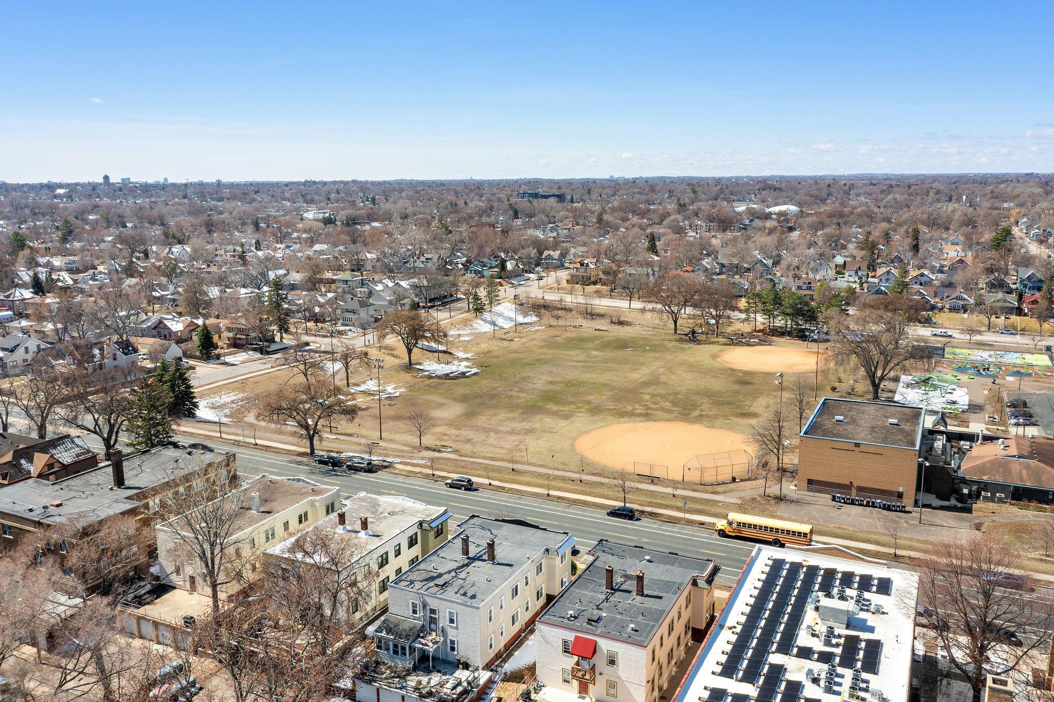 Aerial view of Phelps park across the street- 3933-chicago-ave-unit-4.jpg