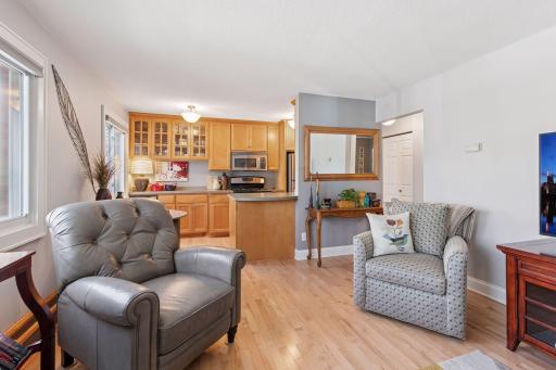 3237 15th Avenue S, 23, Minneapolis, MN 55407