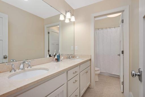 4624 Bruce Avenue, Minneapolis, MN 55424