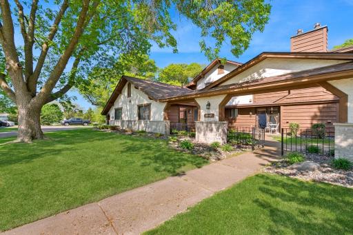 65 125th Lane NW, Minneapolis, MN 55448