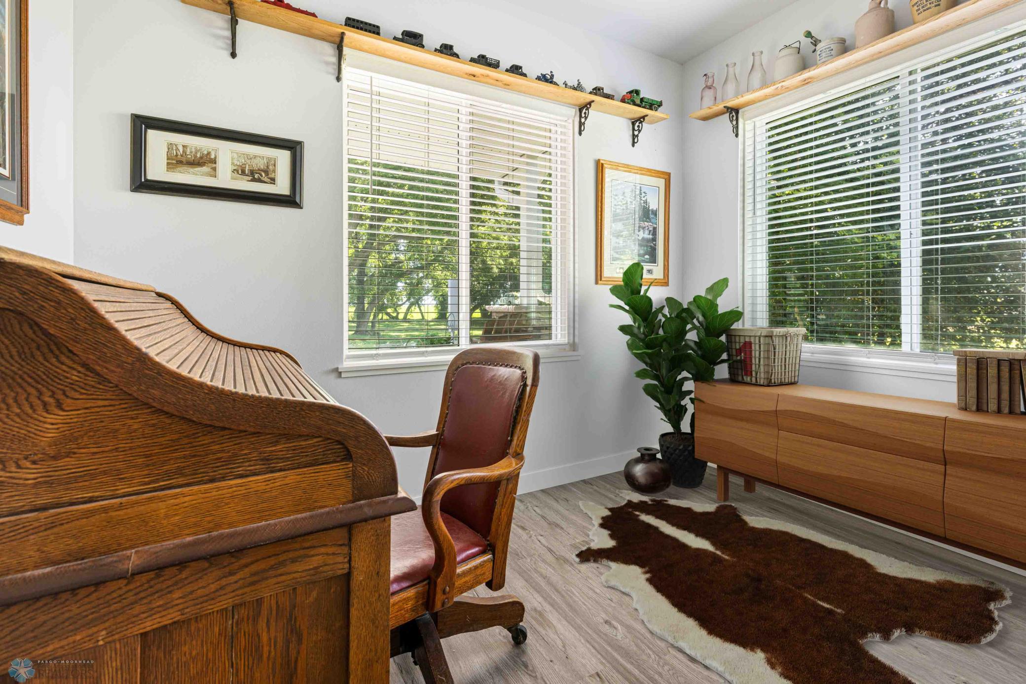 Office/Bedroom 2 on main floor