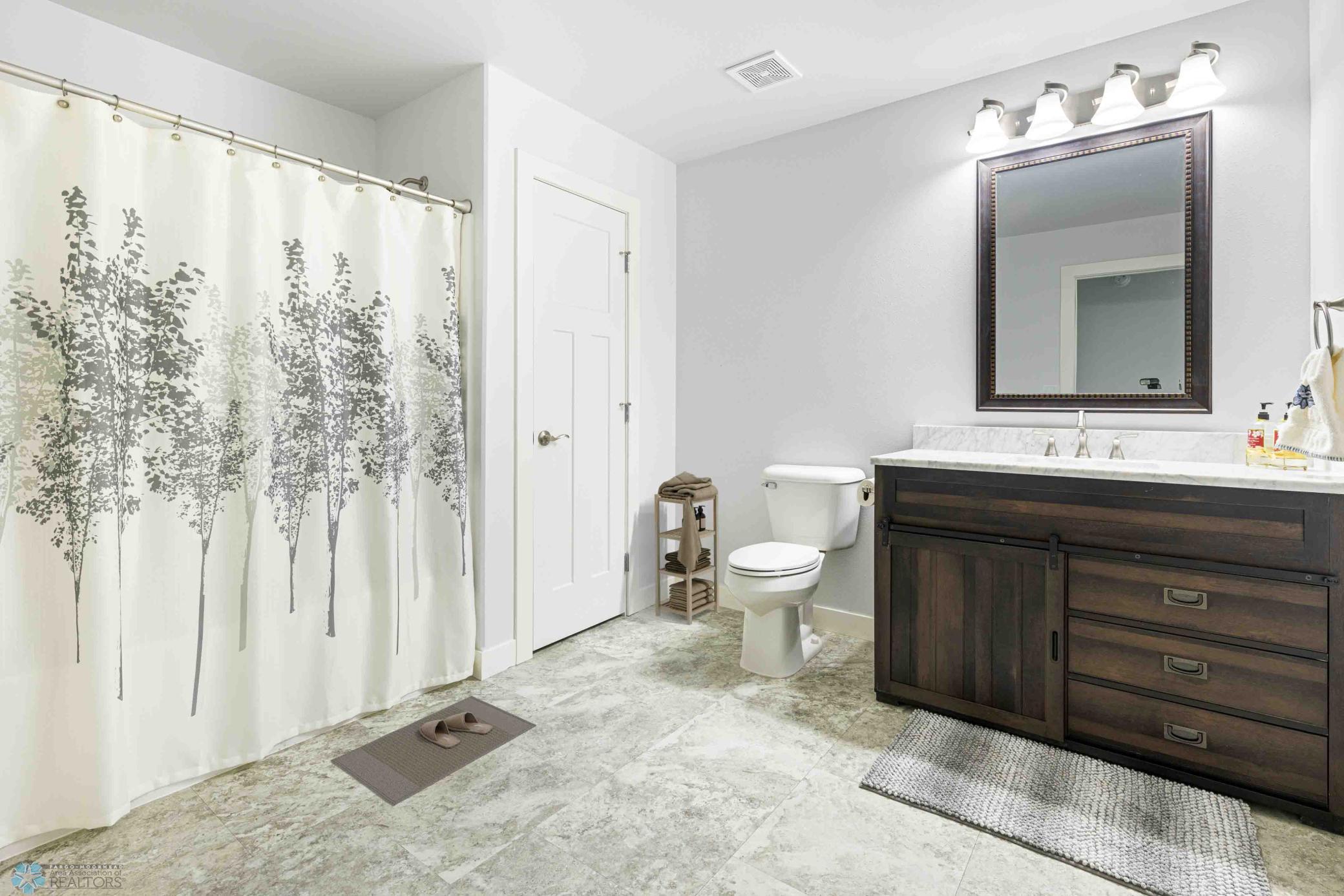 Full Upper Level Bathroom