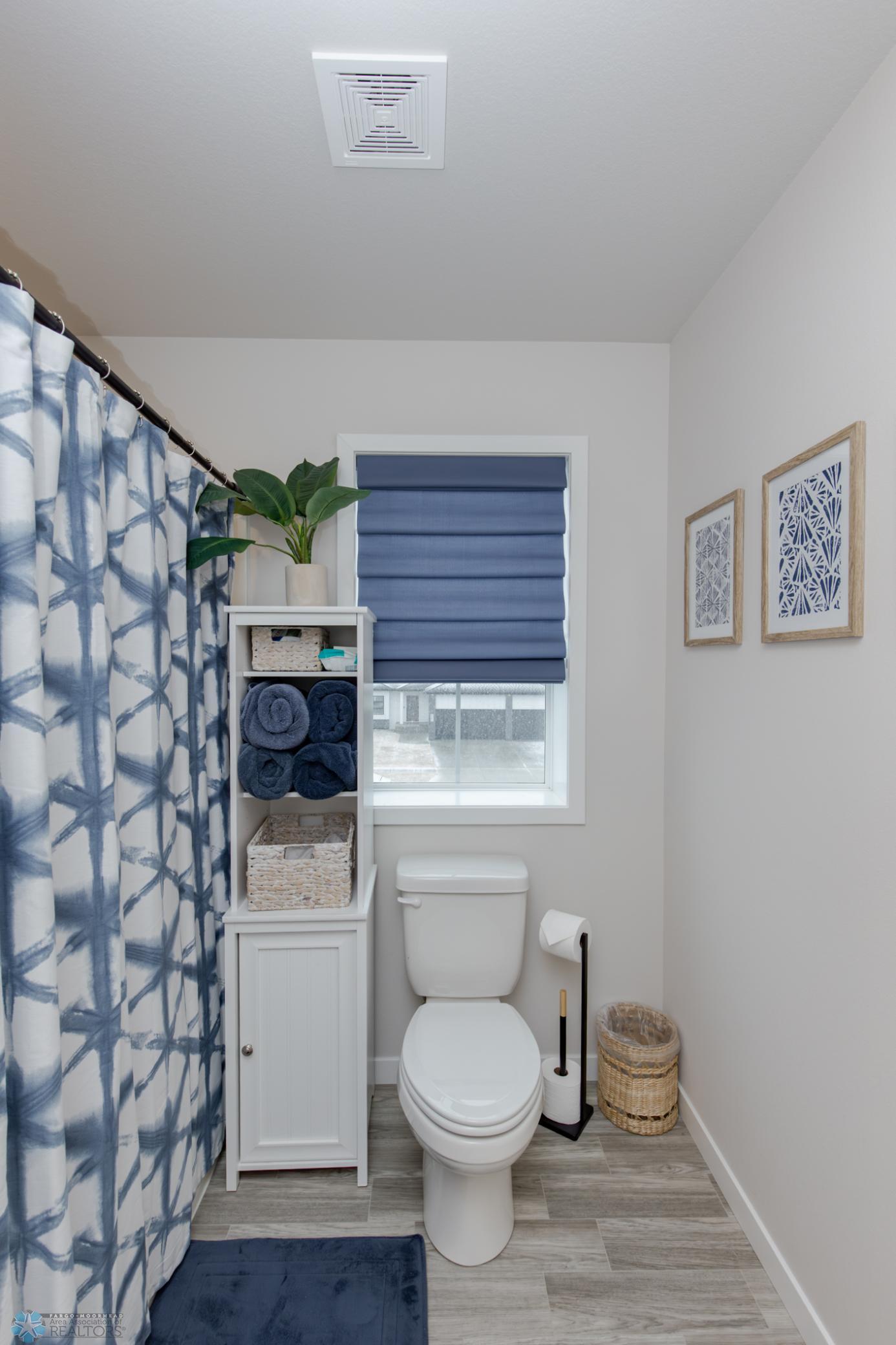 Upstairs hallway bathroom