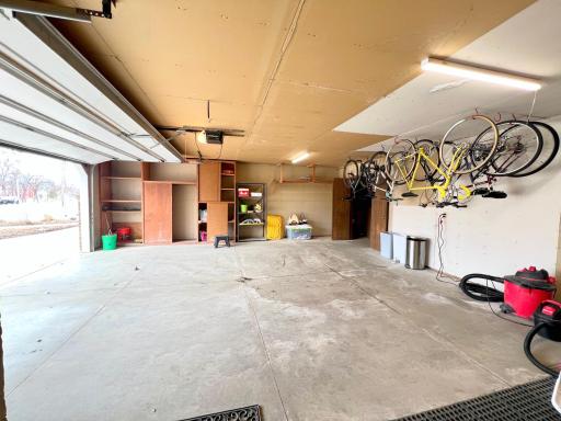 300 N Shore Drive, Detroit Lakes, MN 56501