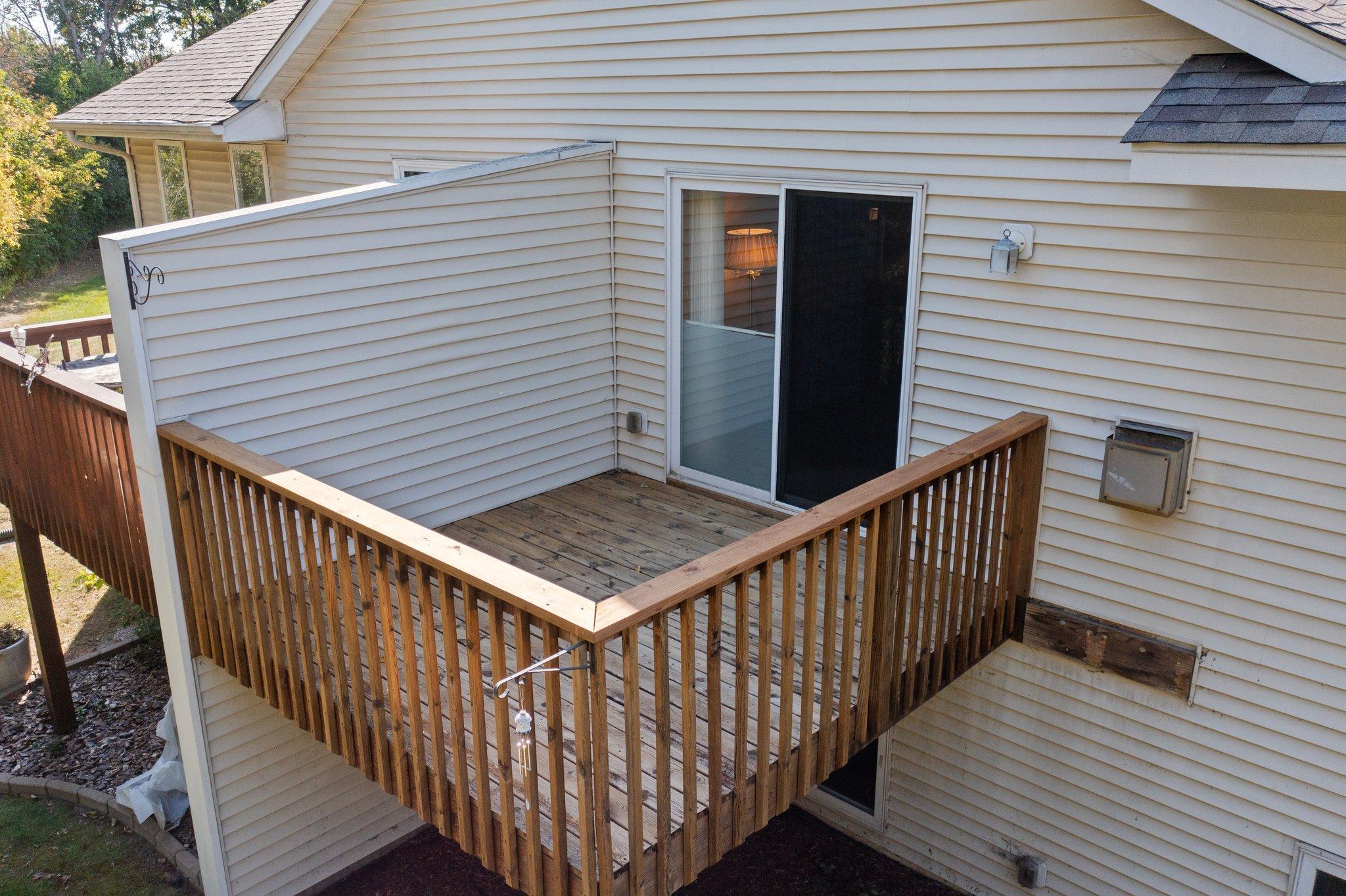 East facing deck 6318_Cavell_Ct-27.jpg