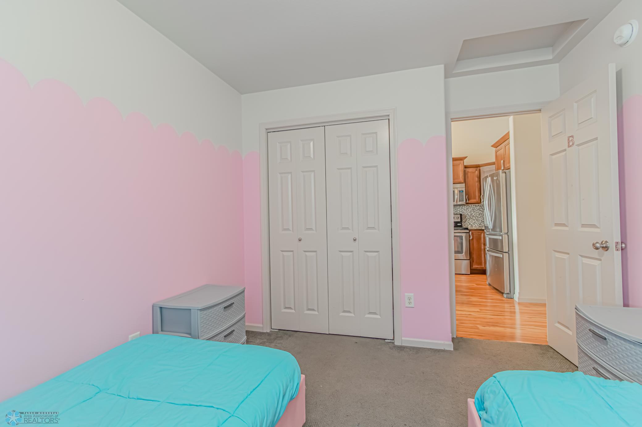 5982 58th St S, Fargo, ND 58104-20.jpg