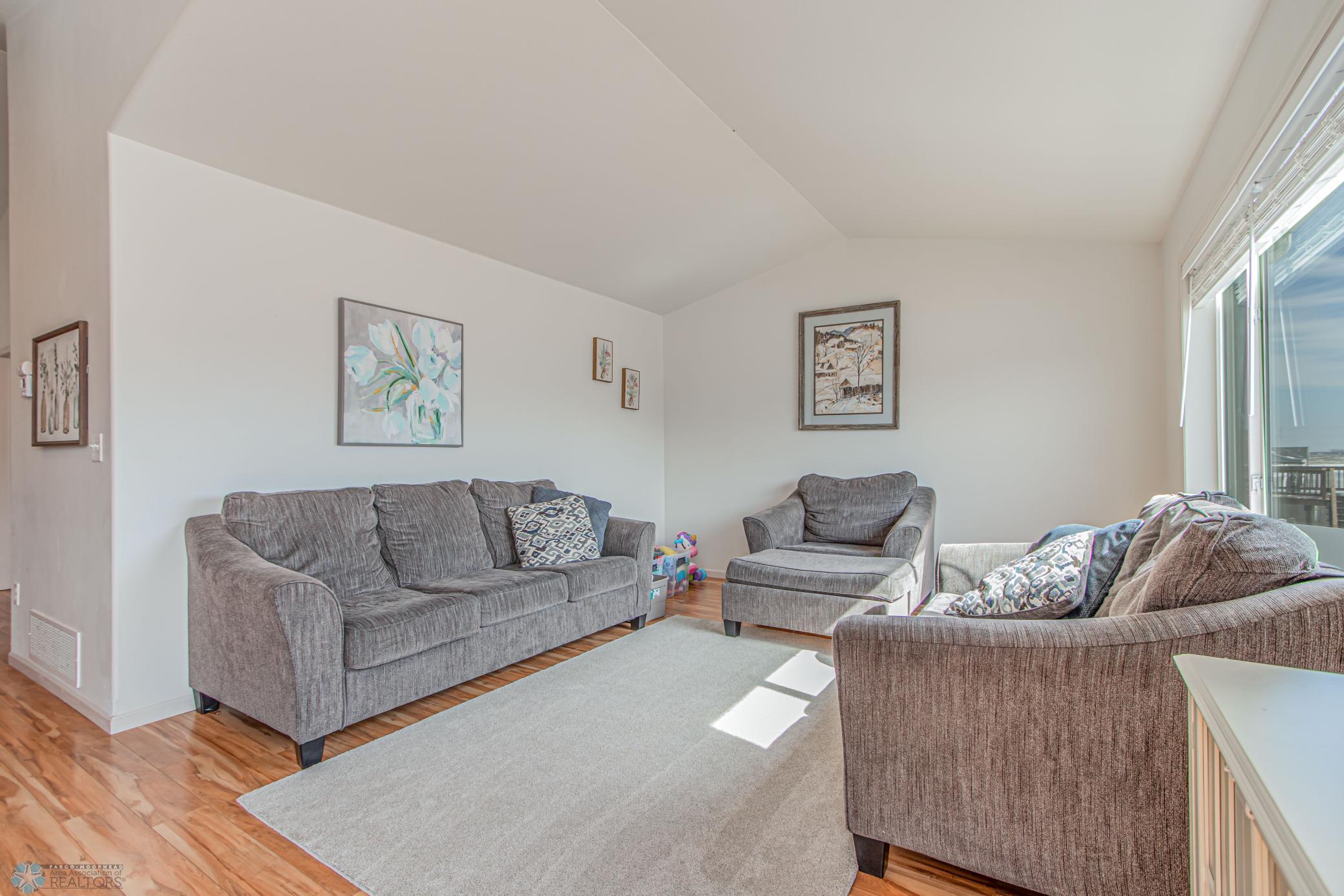 5982 58th St S, Fargo, ND 58104-28.jpg