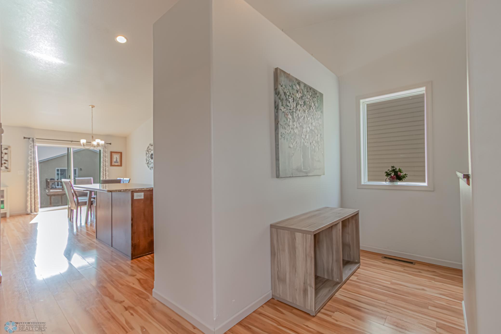 5982 58th St S, Fargo, ND 58104-17.jpg