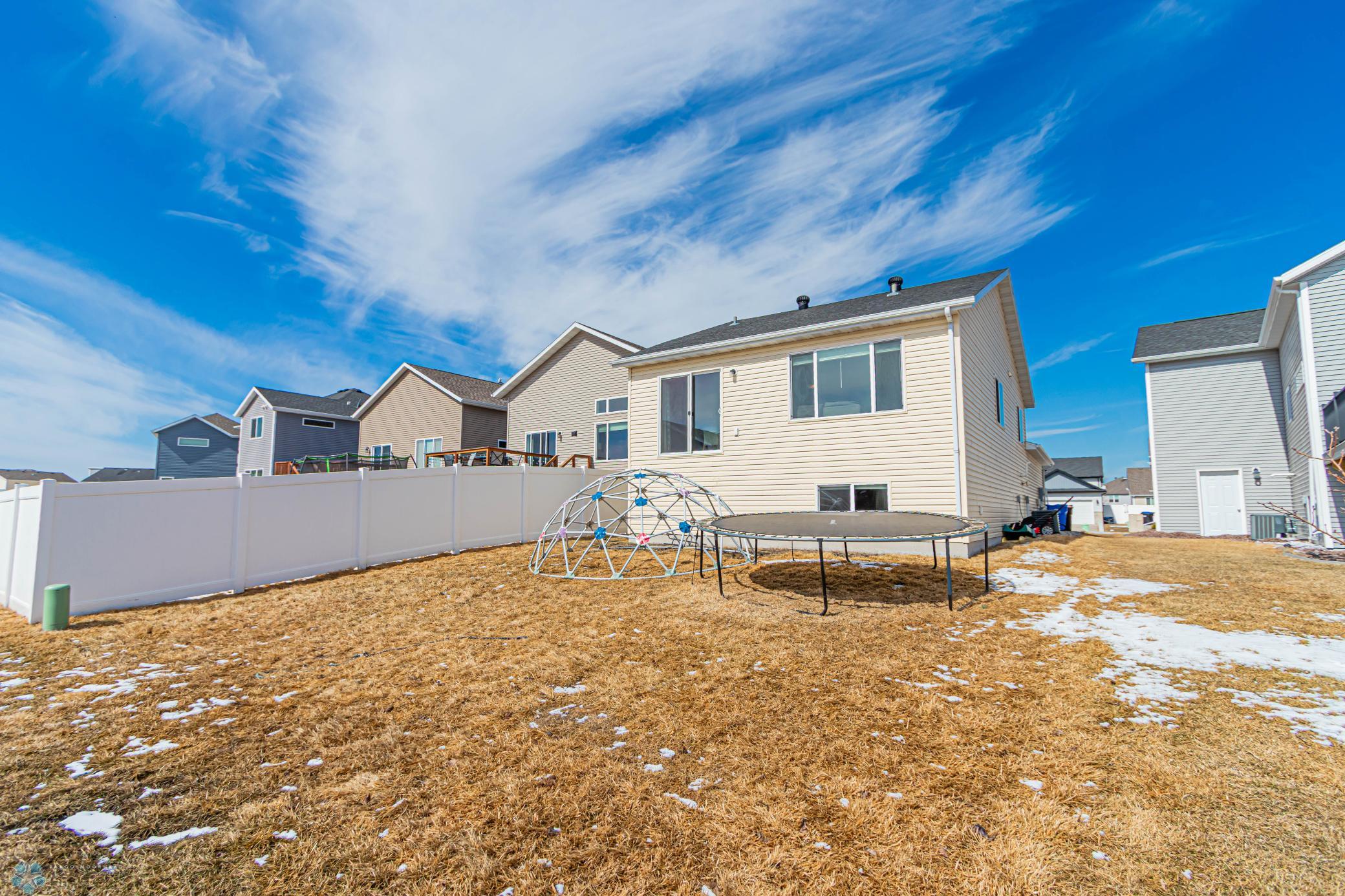 5982 58th St S, Fargo, ND 58104-34.jpg
