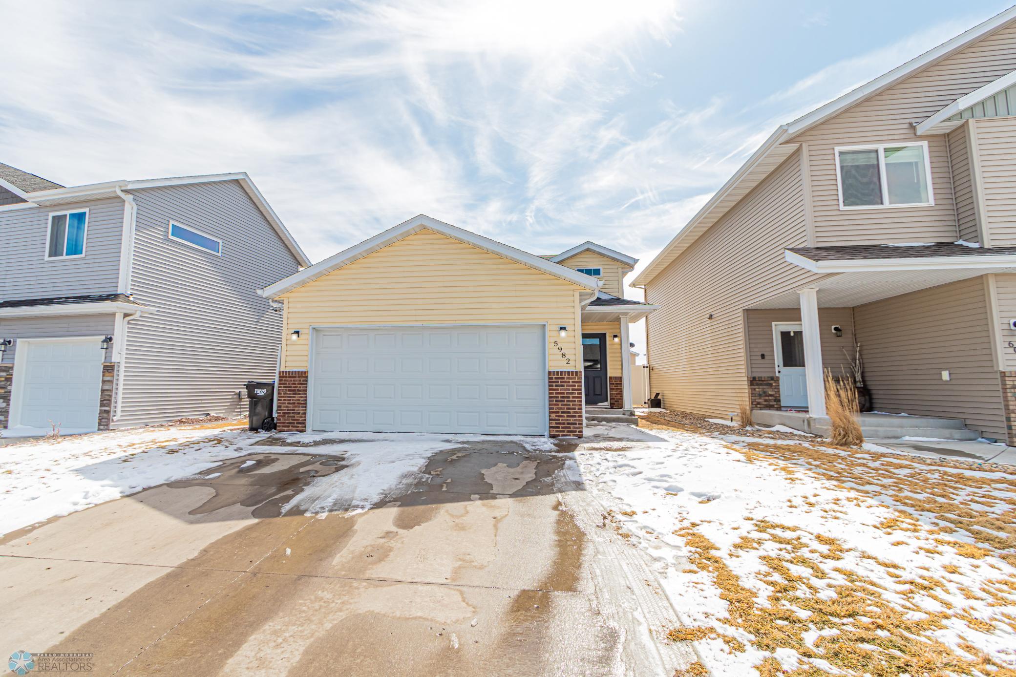 5982 58th St S, Fargo, ND 58104-38.jpg