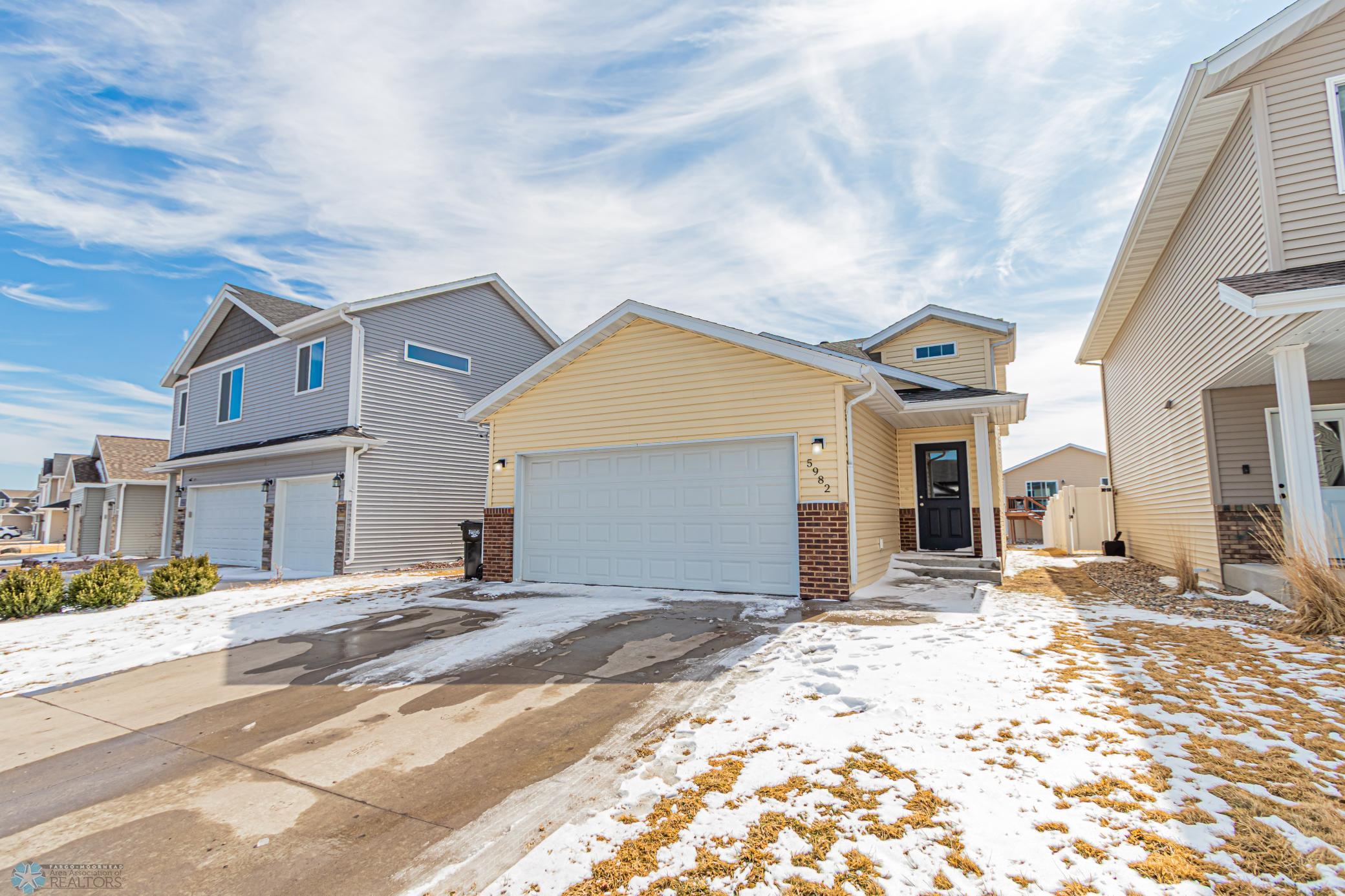 5982 58th St S, Fargo, ND 58104-37.jpg